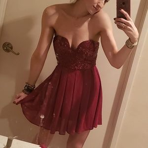 Burgundy strapless sequin sexy mini club dress